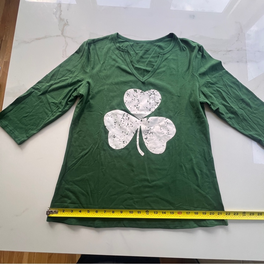 New Green Shamrock V-Neck Top 3/4 Sleeves (M)